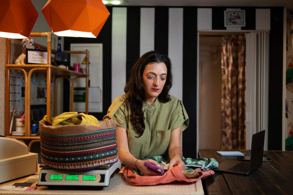 Decorating on a Budget Without Compromise