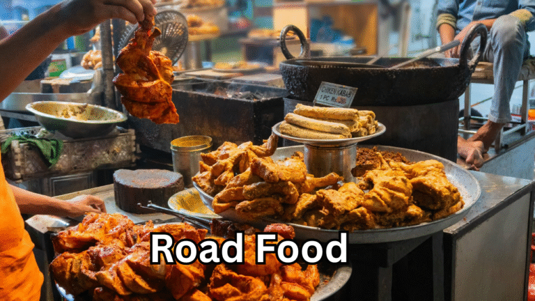 Road Food: A Complete Guide to the Best Eats on the Go